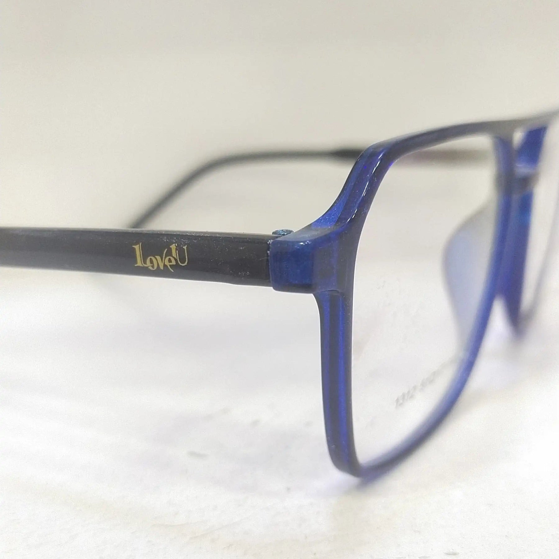 Glossy Blue LoveU Label Rectangular shape with a slight aviator-inspired design Frame ChushMato